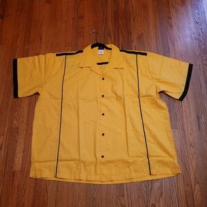 HILTON RETRO BOWLING 🎳 SHIRT